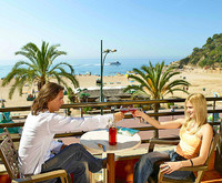 Almirall Apartments