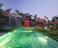 Asia Gardens Hotel & Thai Spa a Royal Hideaway Hotel