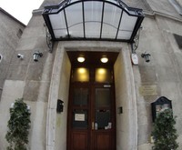 Metro Hotel