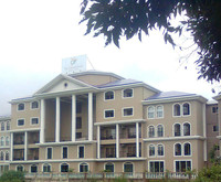 The Golden Suites & Spa