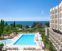 Laguna Materada Hotel