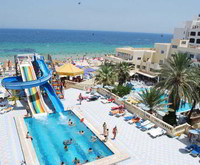 Karawan Beach & Resort