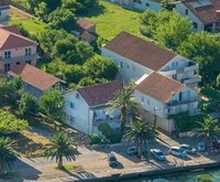 Bonazza Apartments