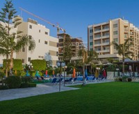 The Caravel Hotel