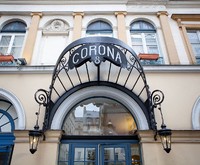 Corona Opera Hotel