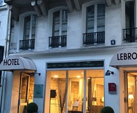Lebron Hotel
