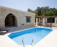 Z&X Holiday Villas