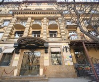 Imperial Palace Hotel