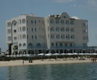 El Menchia Hotel