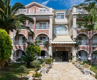 Maria Studios Villa