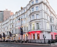Park International Hotel