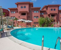 Selina Cancun Laguna