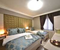 Pelican House Hotel